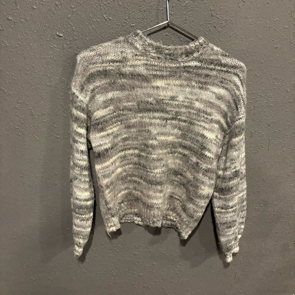 Vylett Gray Knit Women's Sweater